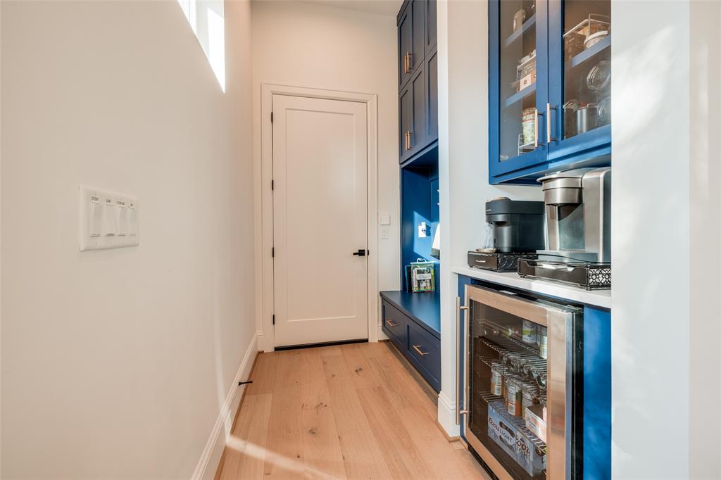 907 W 43rd Street, Houston, Texas image 11
