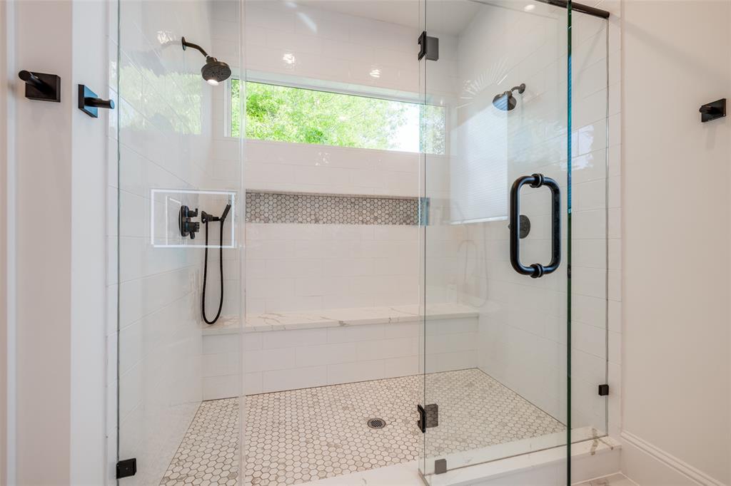 907 W 43rd Street, Houston, Texas image 21