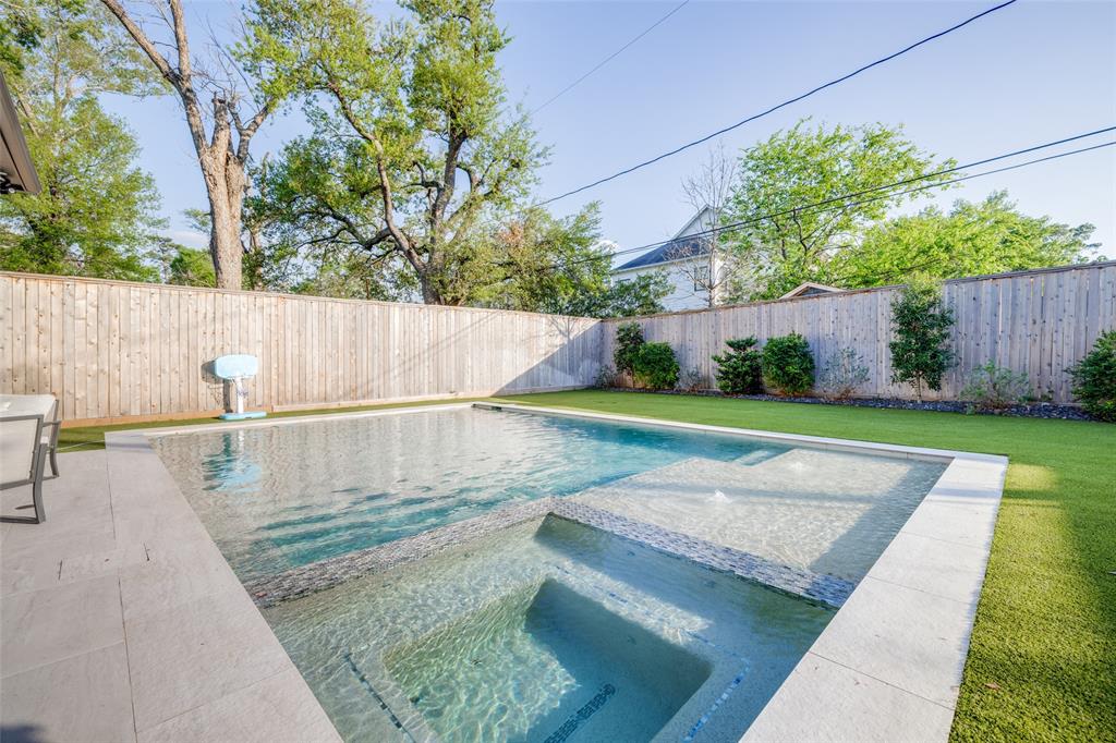 907 W 43rd Street, Houston, Texas image 37