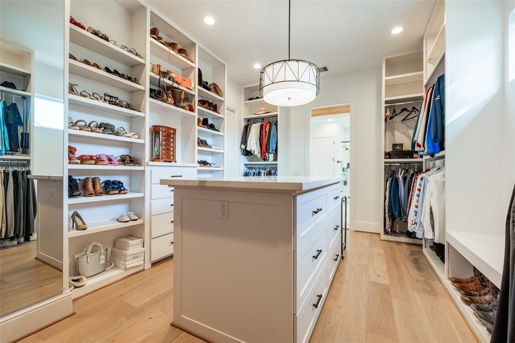 907 W 43rd Street, Houston, Texas image 23