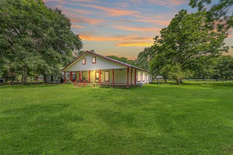 A home in Rosharon