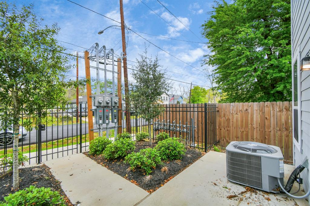 849 Mansfield Street #D, Houston, Texas image 41