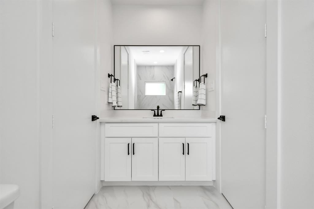 849 Mansfield Street #D, Houston, Texas image 27