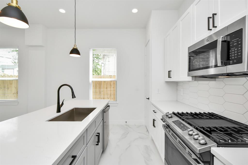 849 Mansfield Street #D, Houston, Texas image 20