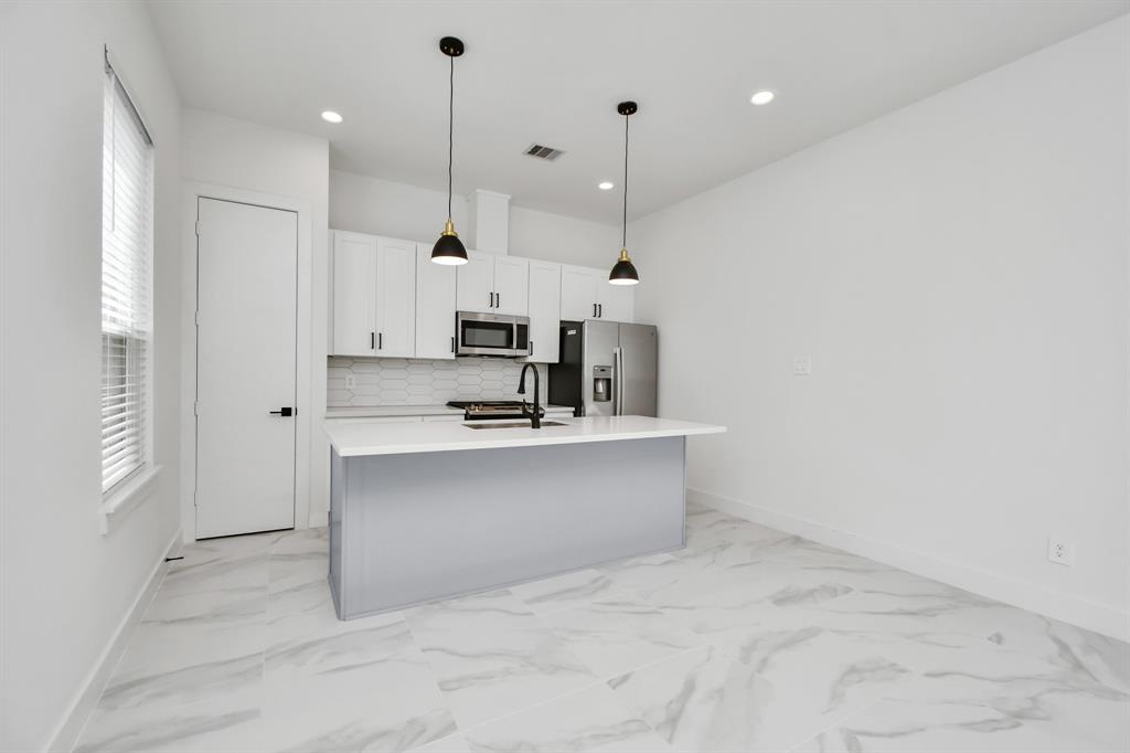 849 Mansfield Street #D, Houston, Texas image 17