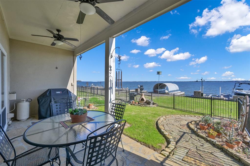 15 Regency Point, Conroe, Texas image 25