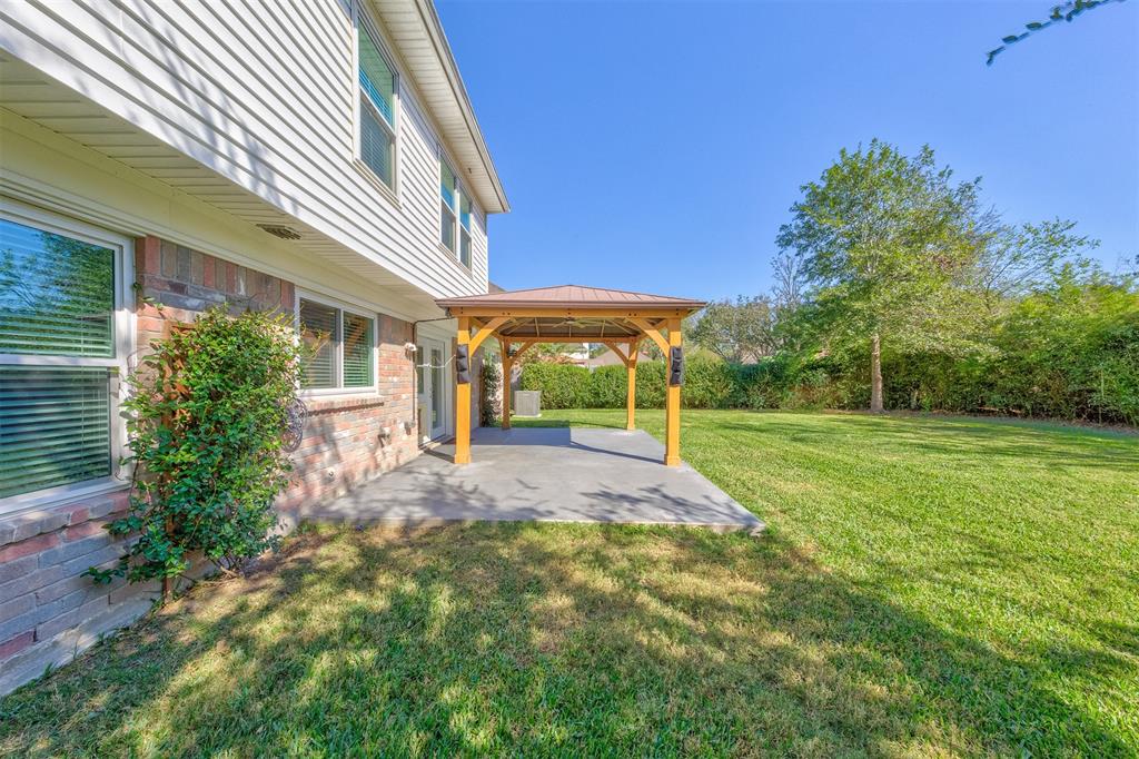 1508 Frontier Lane, Friendswood, Texas image 40