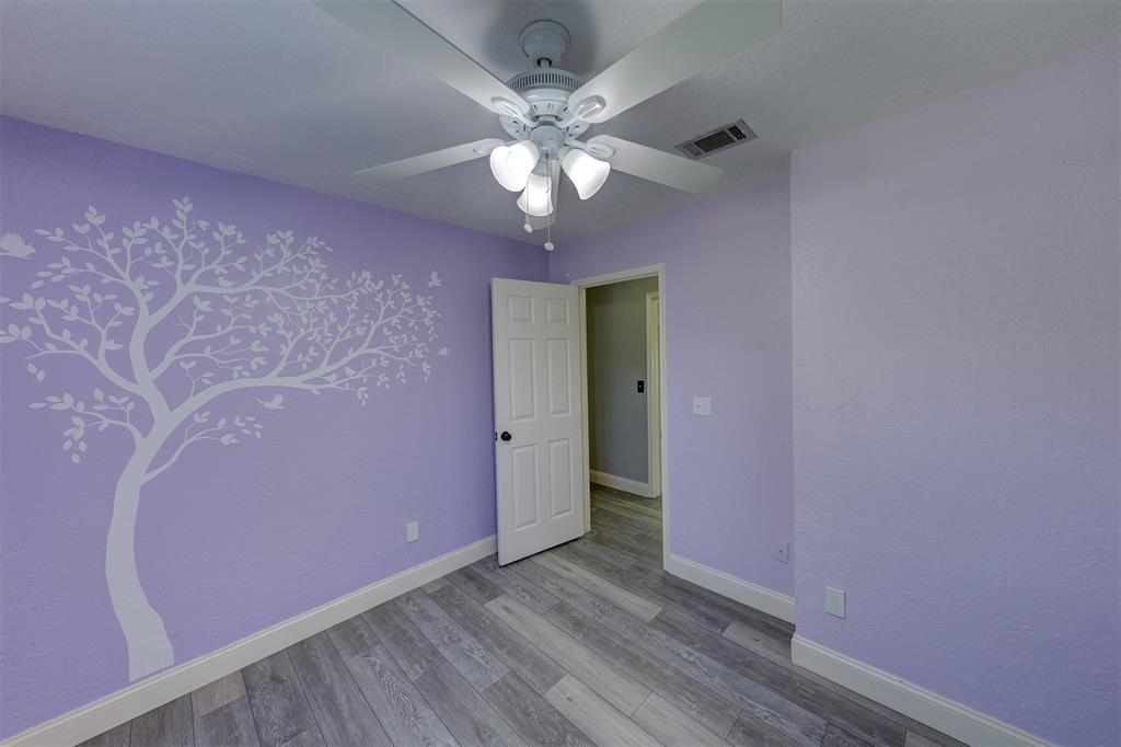 1508 Frontier Lane, Friendswood, Texas image 32