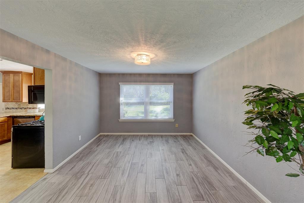 1508 Frontier Lane, Friendswood, Texas image 7