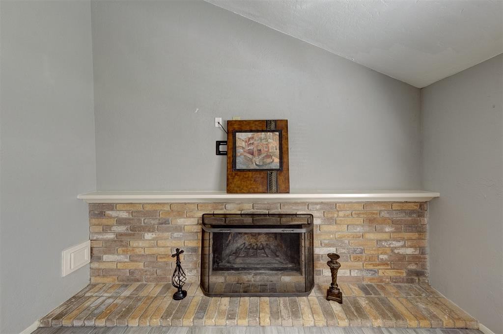 1508 Frontier Lane, Friendswood, Texas image 17
