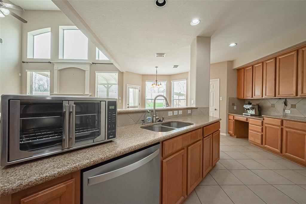 10635 Farmersville Fork, Missouri City, Texas image 22