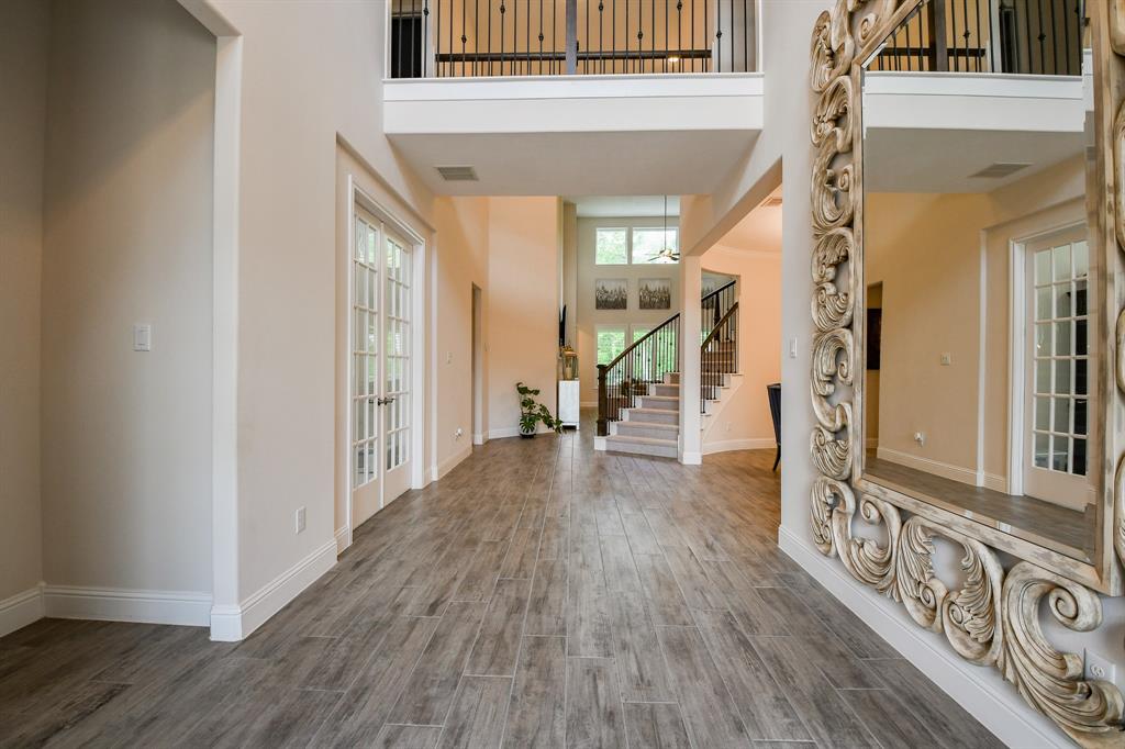 9411 Plaza Point Drive
