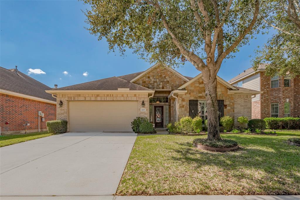 2207 Winchester Lake, Rosenberg, Texas image 1