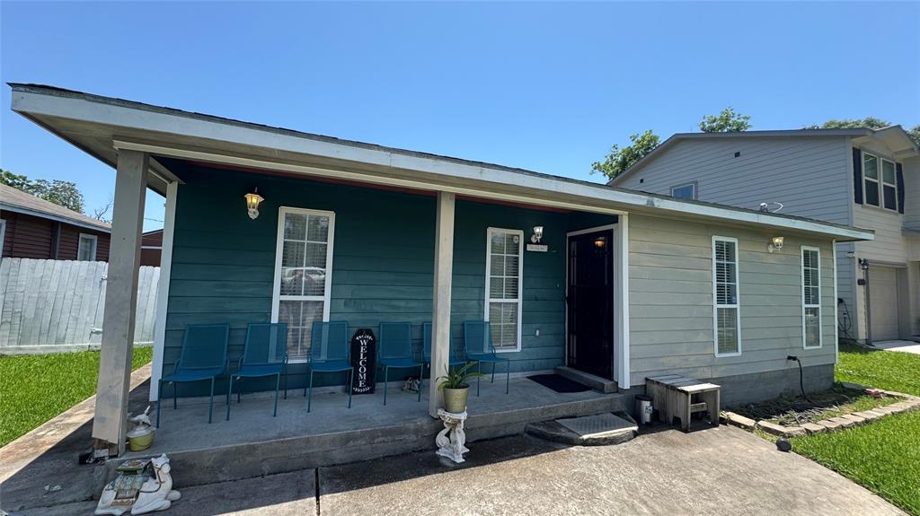 218 N Texas Street, Texas City, Texas image 1