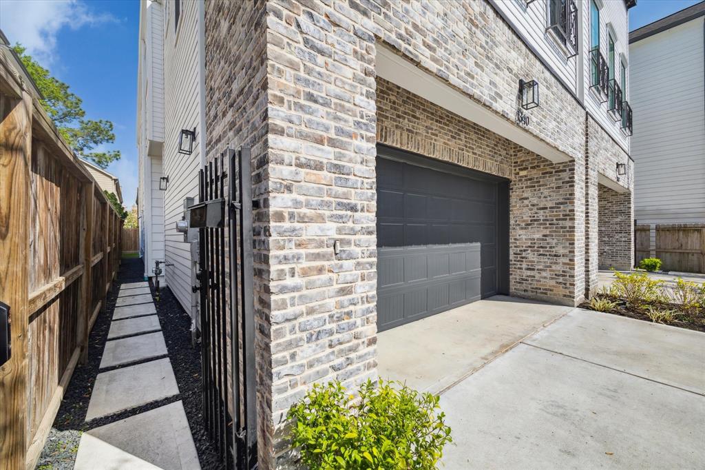 1340 Dian Street, Houston, Texas image 21