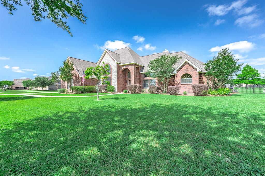 4703 Shadow Grass Drive, Katy, Texas image 2