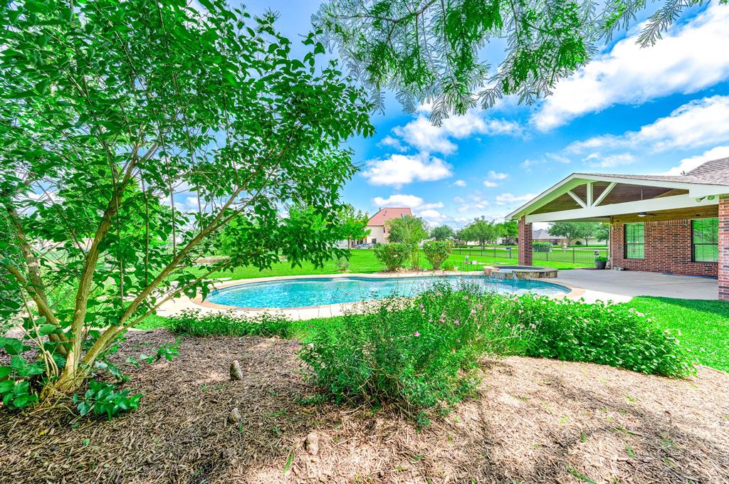 4703 Shadow Grass Drive, Katy, Texas image 10