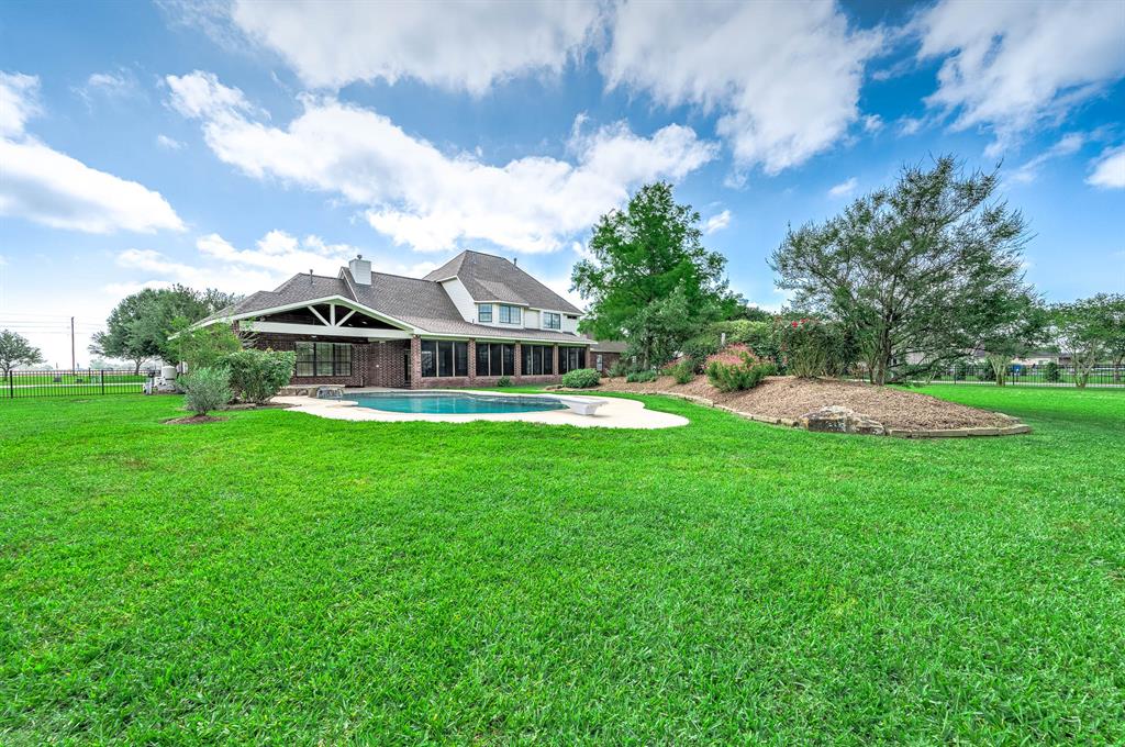 4703 Shadow Grass Drive, Katy, Texas image 7