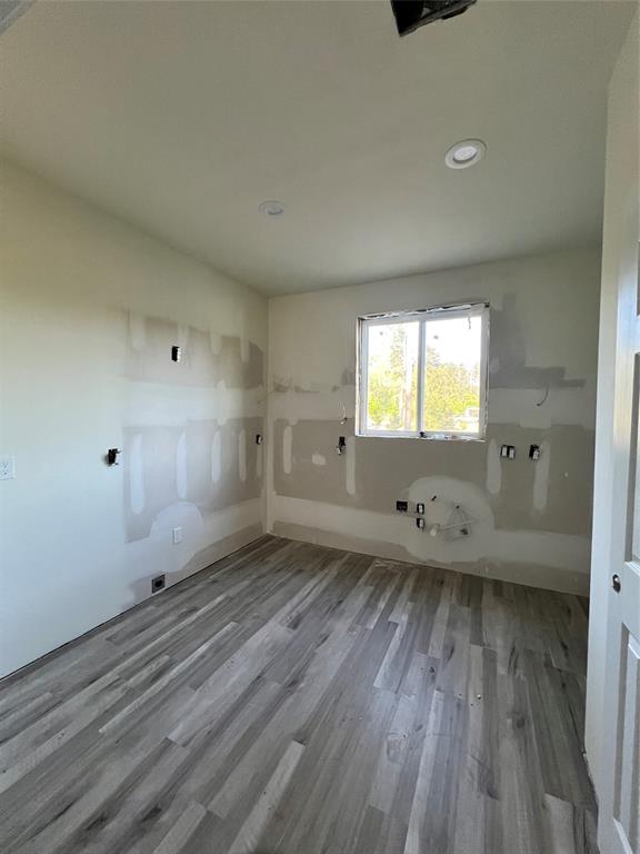 538 County Road 5003, Cleveland, Texas image 11