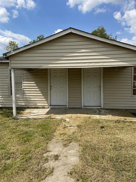 Multifamily For Sale - 301 Connecticut Street<br/> Houston, TX 77029