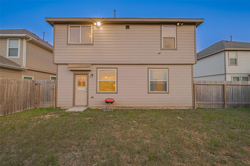 4807 Purple Wisteria Lane, Spring, Texas image 36