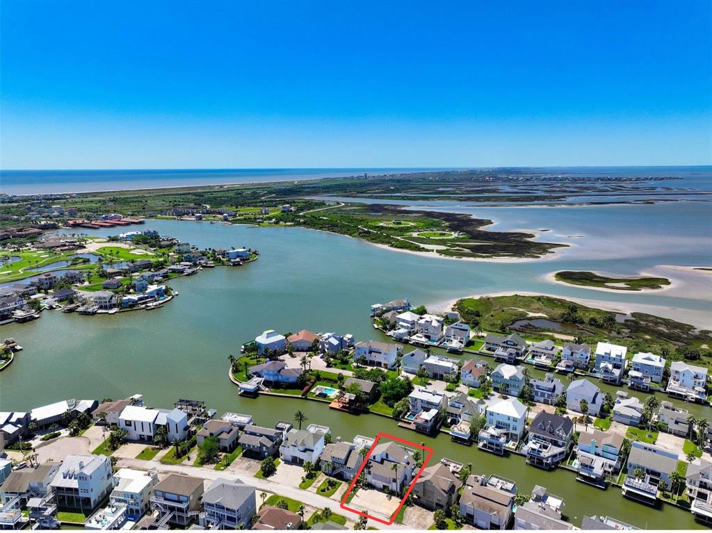 3413 Jolly Roger Circle, Galveston, Texas image 4