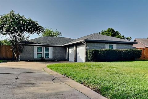 Photo of 5351 King Richard Drive, Katy, TX 77493 (MLS # 96173581)