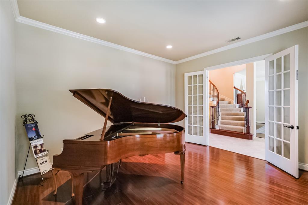 2402 Chesley Park Court, Katy, Texas image 9