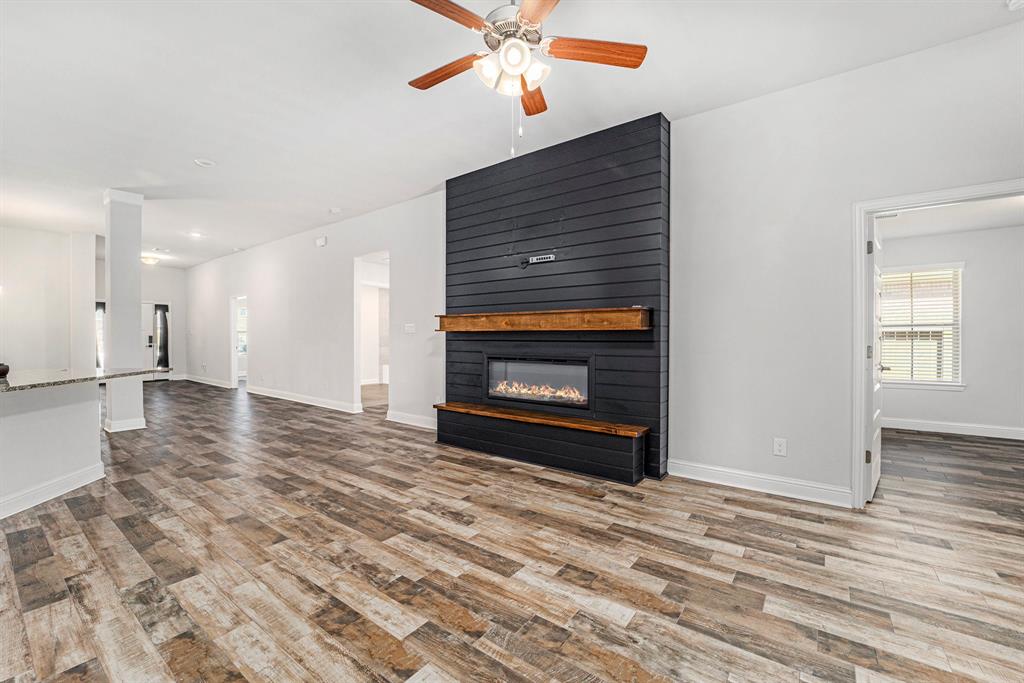 4306 Chadwick Road, Texas City, Texas image 3