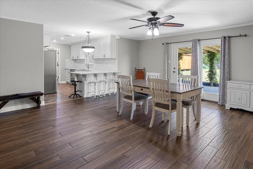 548 Meadowcroft Lane, Winnie, Texas image 8