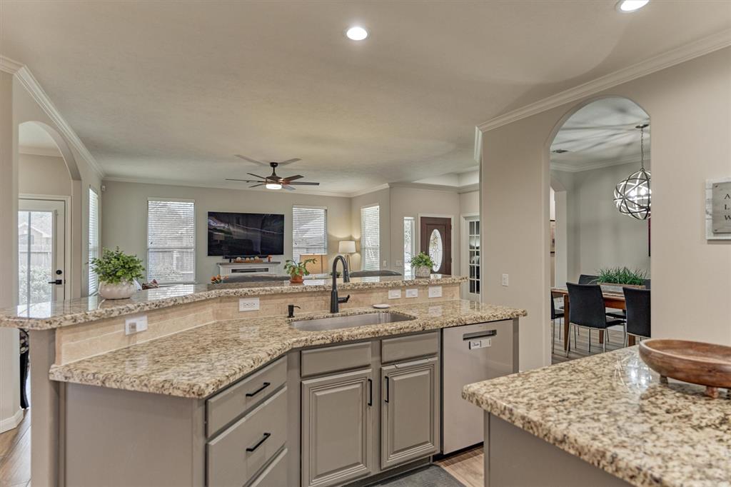 47 Paddington Court, Conroe, Texas image 20