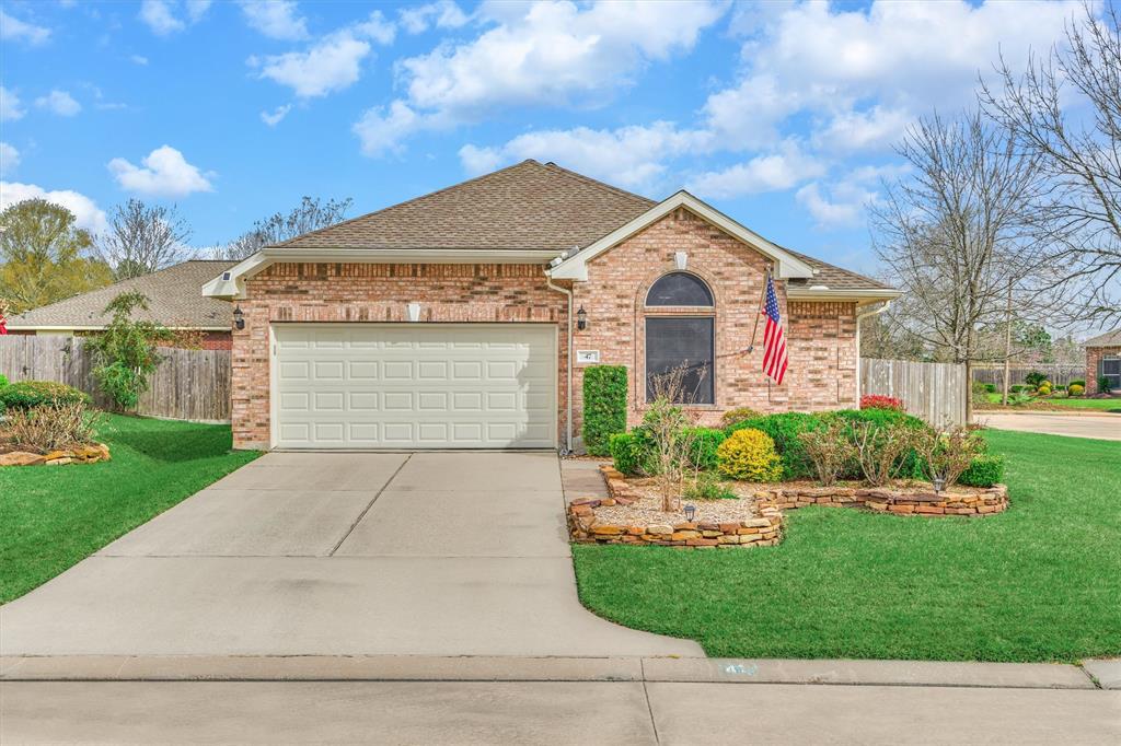 47 Paddington Court, Conroe, Texas image 2