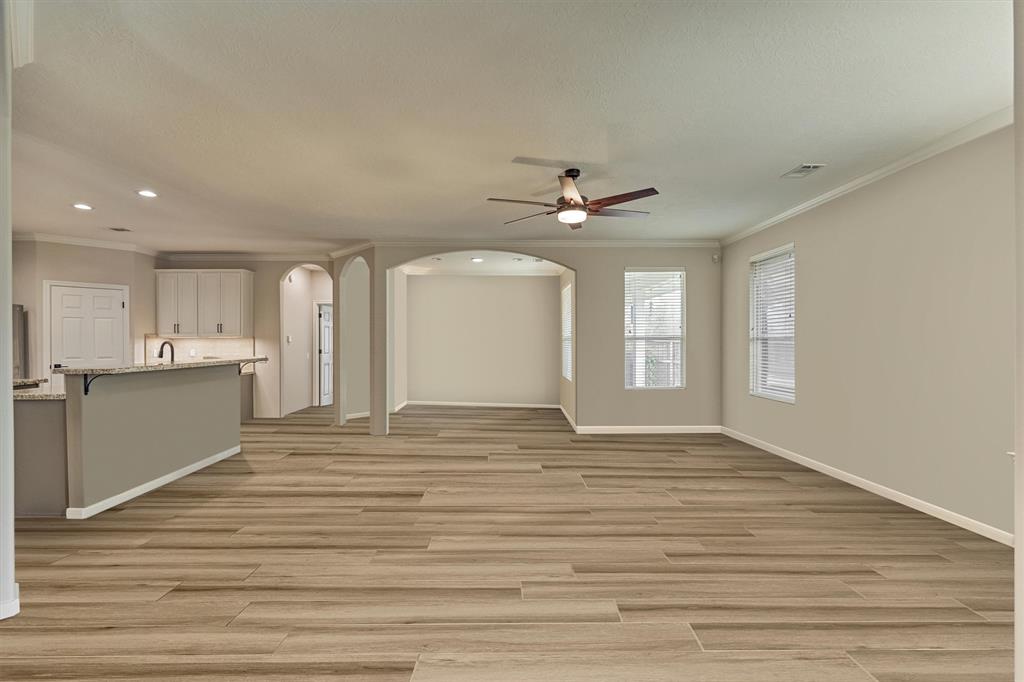47 Paddington Court, Conroe, Texas image 12