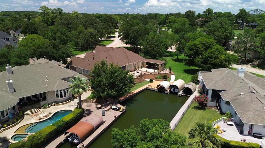 10 Bentwater Bay Circle