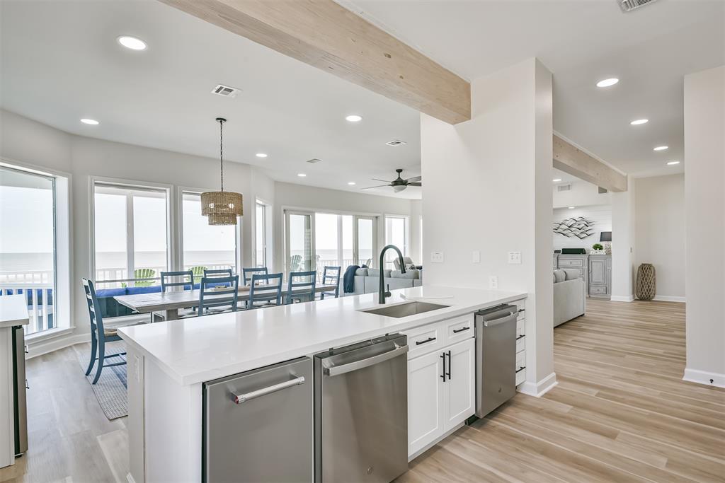 11811 Sunbather Lane, Galveston, Texas image 15
