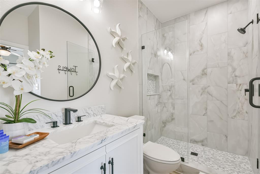 11811 Sunbather Lane, Galveston, Texas image 32