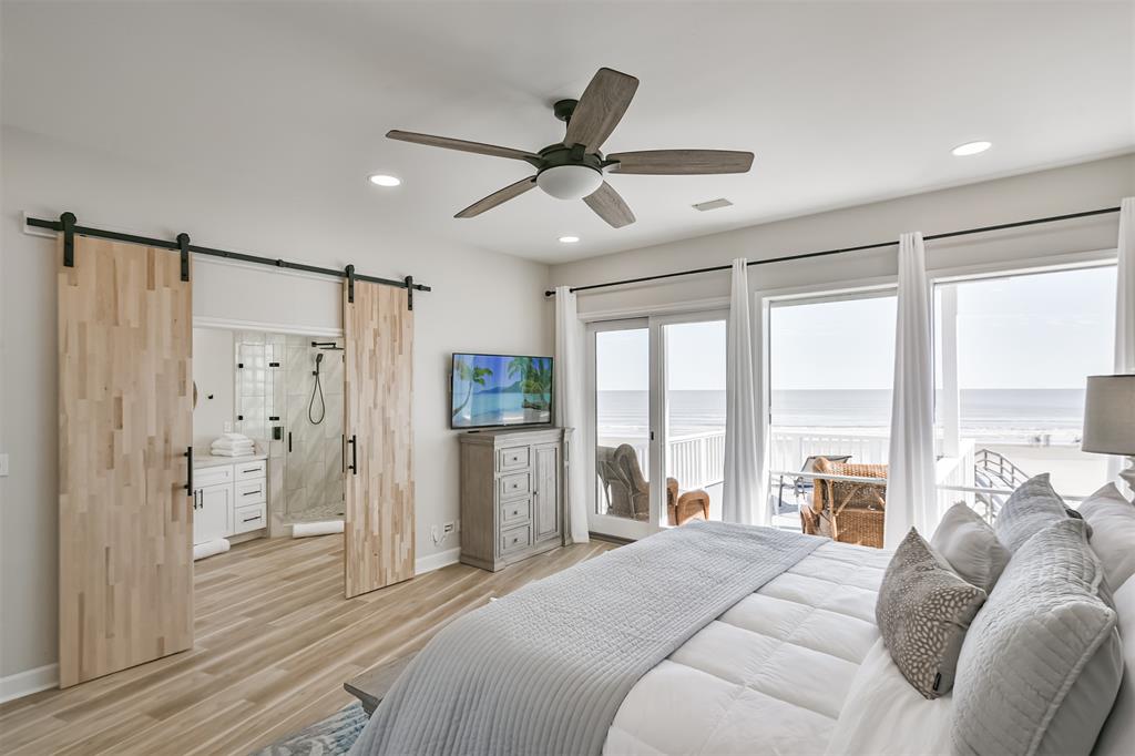11811 Sunbather Lane, Galveston, Texas image 21