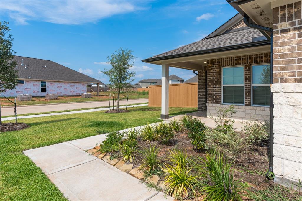 2525 Malibu Glen Drive, Katy, Texas image 5