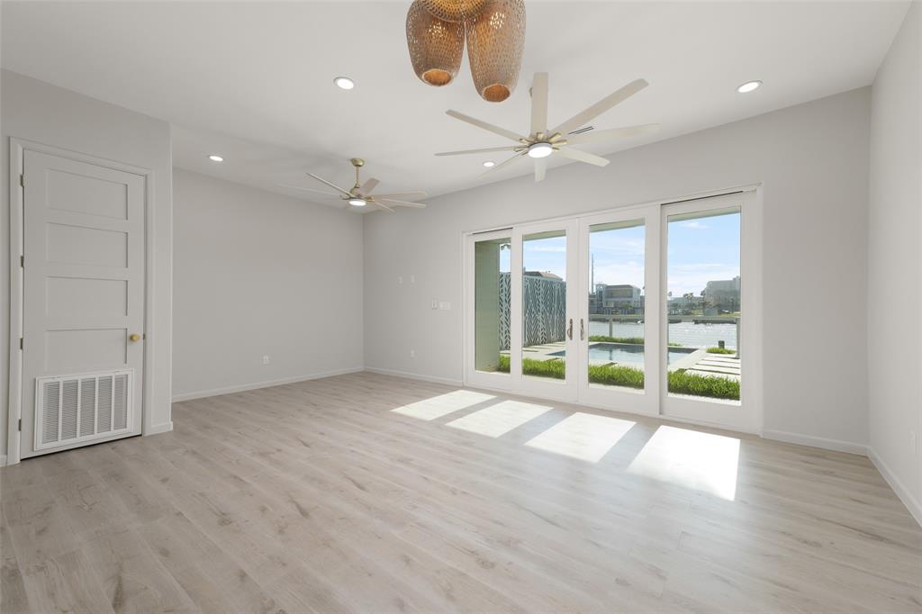 5606 Circe Circle #B, South Padre Island, Texas image 9