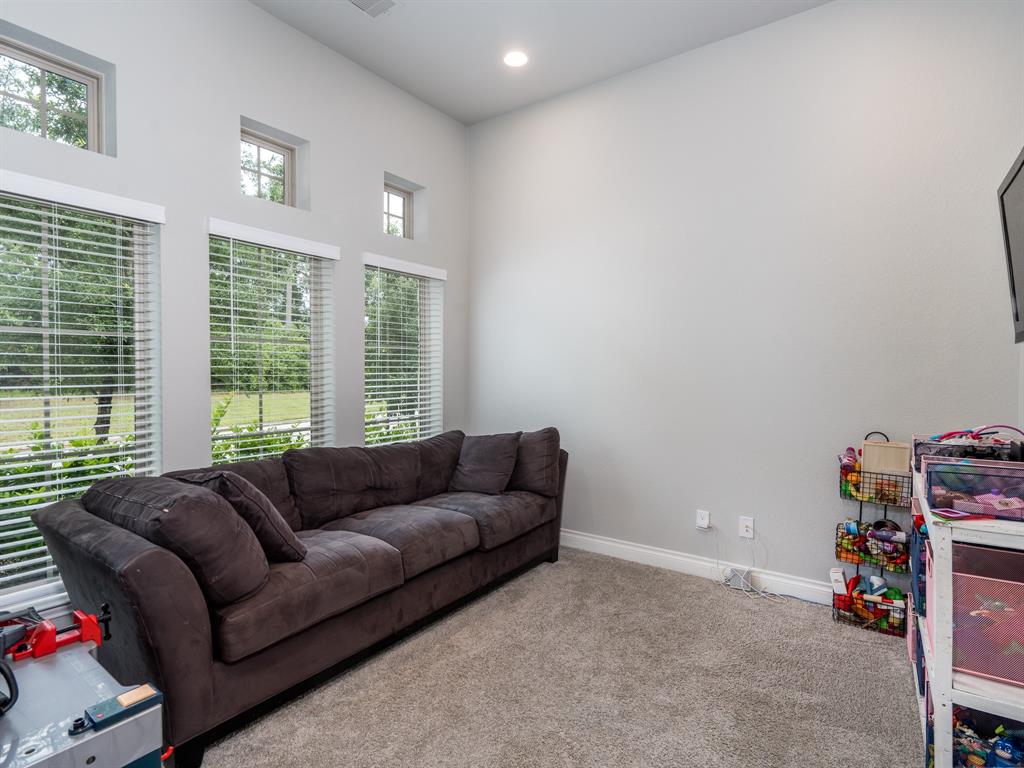 8110 Carolina Hawk Drive