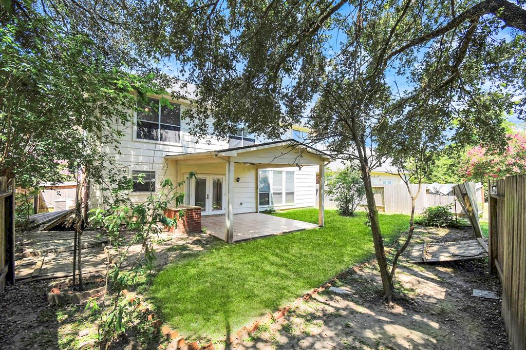 131 Lissa Lane, Sugar Land, Texas image 7
