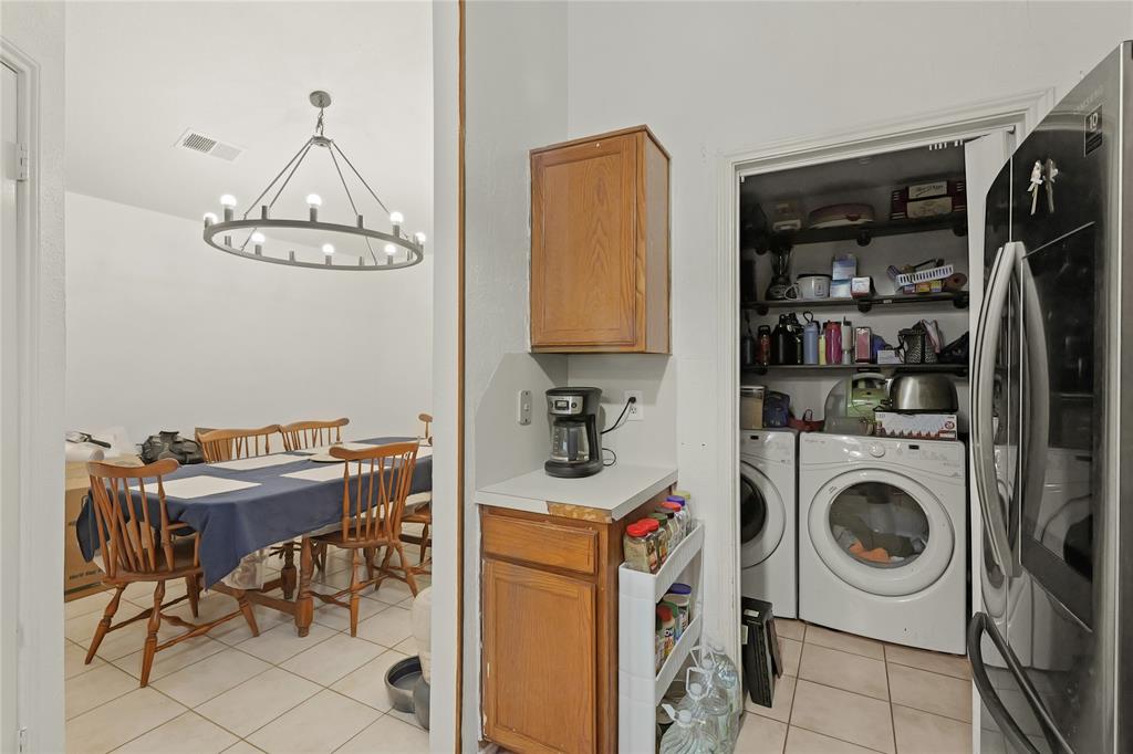 1511 Miller Avenue, Katy, Texas image 16