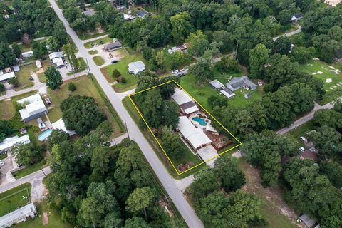 A home in Splendora