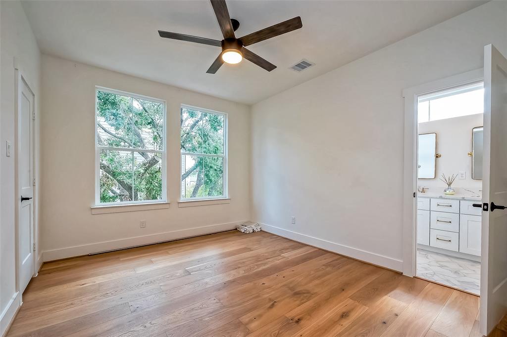 Houston, Texas 77018, United States, 4 Bedrooms Bedrooms, ,4 BathroomsBathrooms,Residential,Pending,18103