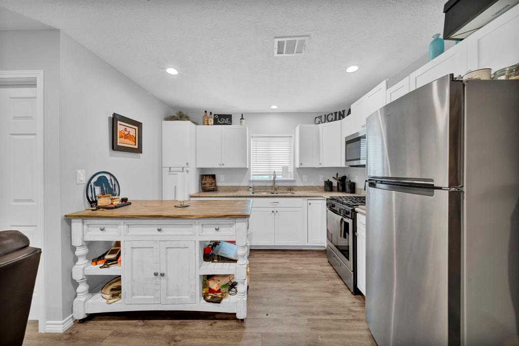 29133 E Lake Drive, Hempstead, Texas image 33