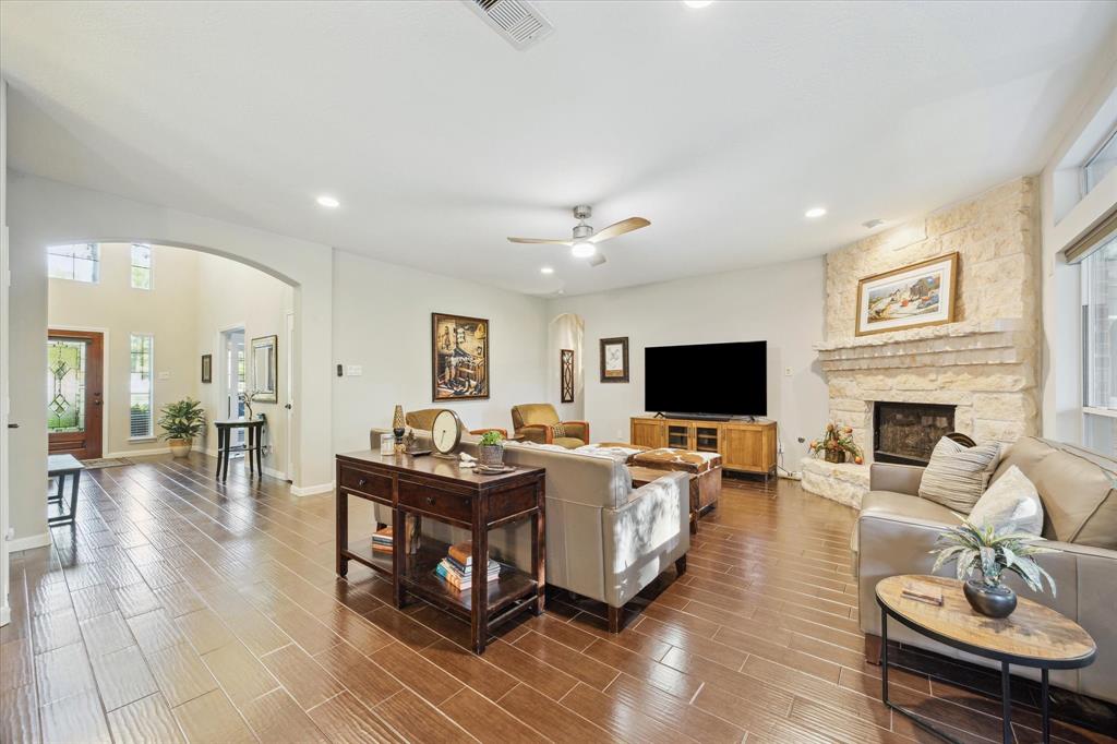 707 Avenue A, South Houston, Texas image 8