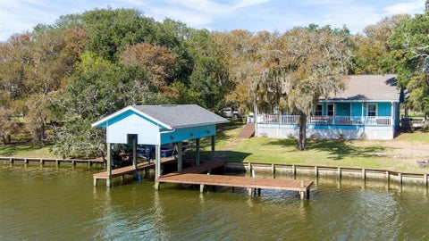 1727 Private Road 652 Sargent TX 77414