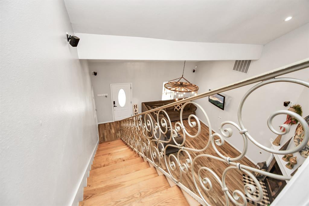 166 County Road 3892, Cleveland, Texas image 30