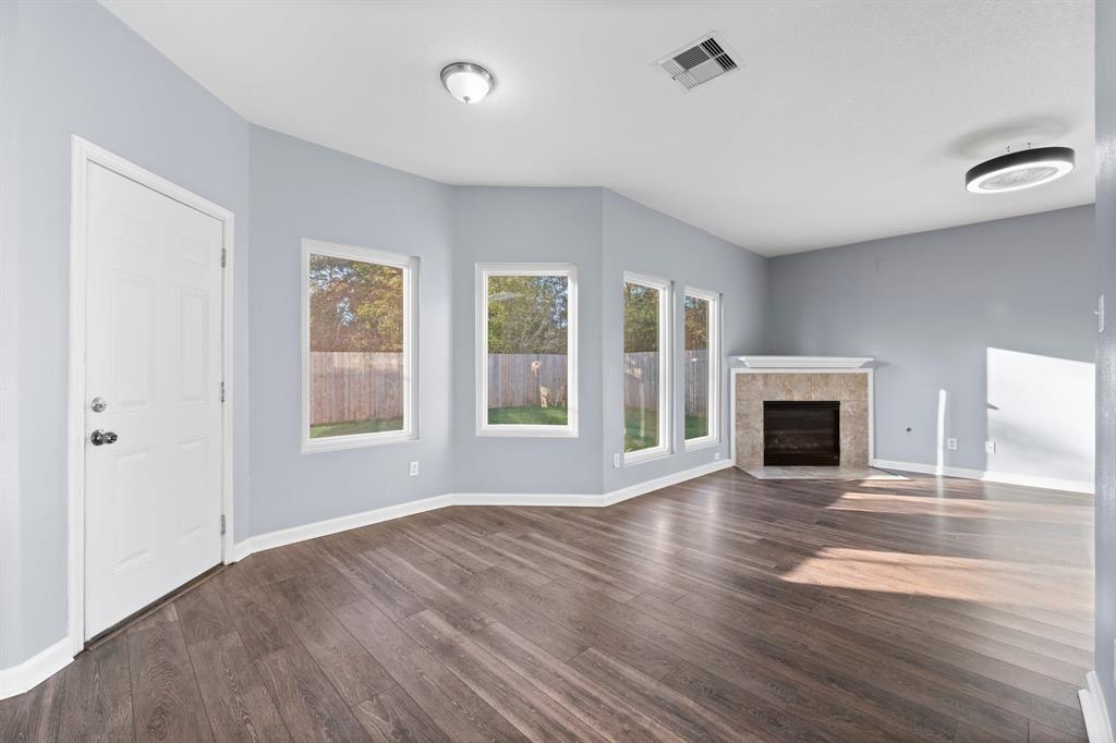 29639 Turnbury Village Drive, Spring, Texas image 12