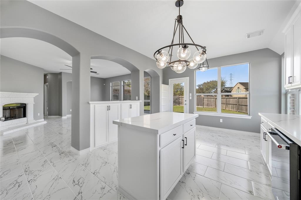 537 Green Cedar Drive, League City, Texas image 14